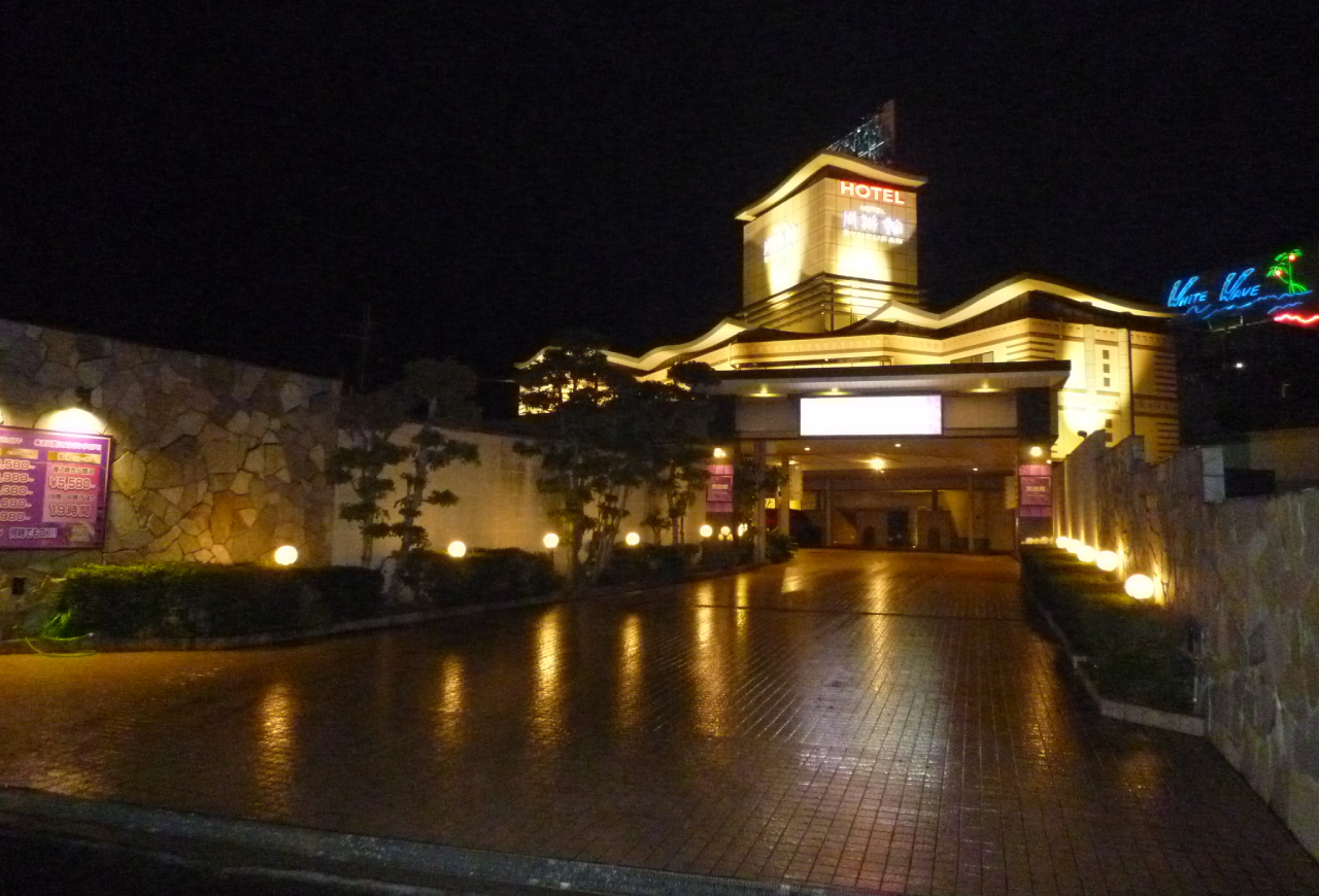 周游館外観画像